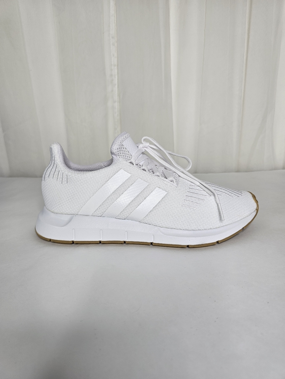 Adidas Orginals Swift Run Cloud White Gum Running Sneakers Men's 8 NEW Classic - Picture 10 of 10
